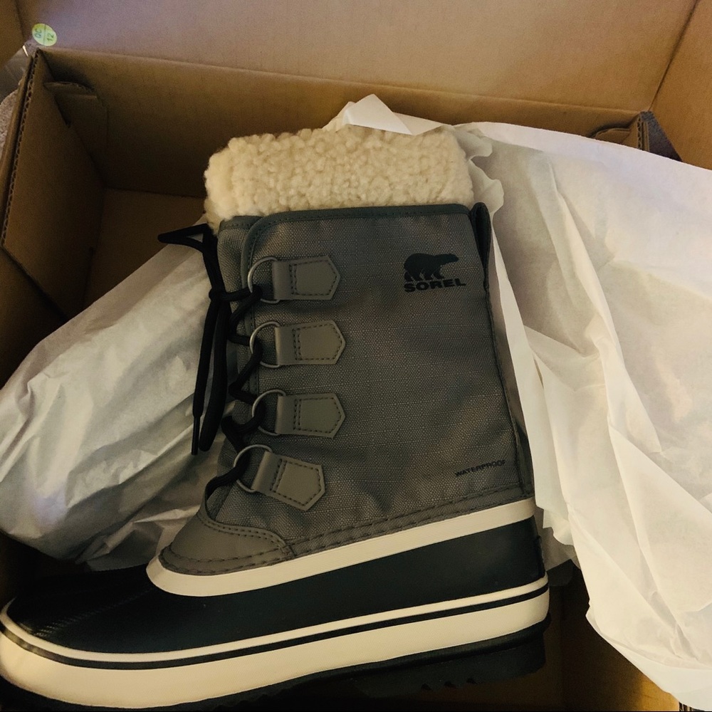 SOREL Winter Carnival Waterproof Winter Boots NEW - Picture 7 of 8